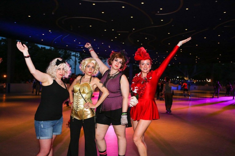 Madonna VS Michael Jackson Roller Disco!